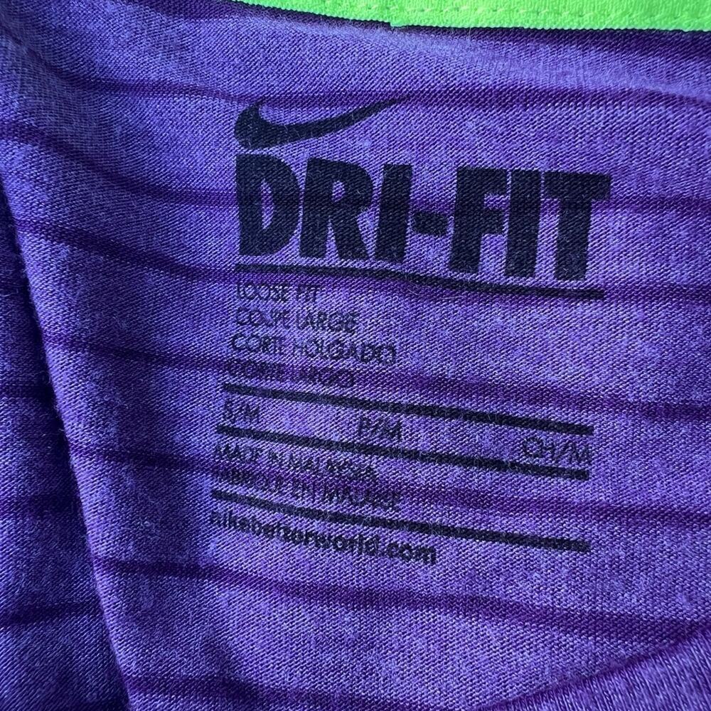 Nike DRI-FIT, Loose Fit Lavender Stripe Sleeveless Tank Top, Women's size S-M - Picture 5 of 5